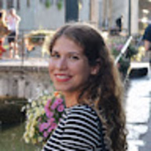 Meet your Posher, Isabel